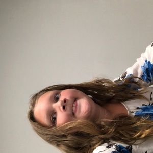 Meet your Posher, Avery